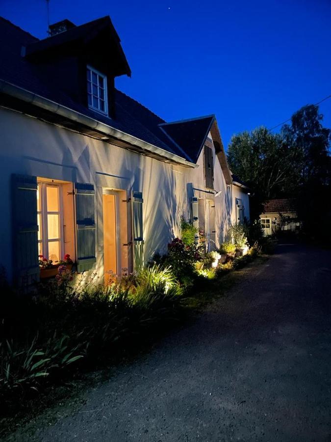 Gîte le domaine d Orphée Marmagne  Exterior foto
